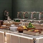 Hyatt Place Bangkok Sukhumvit 1