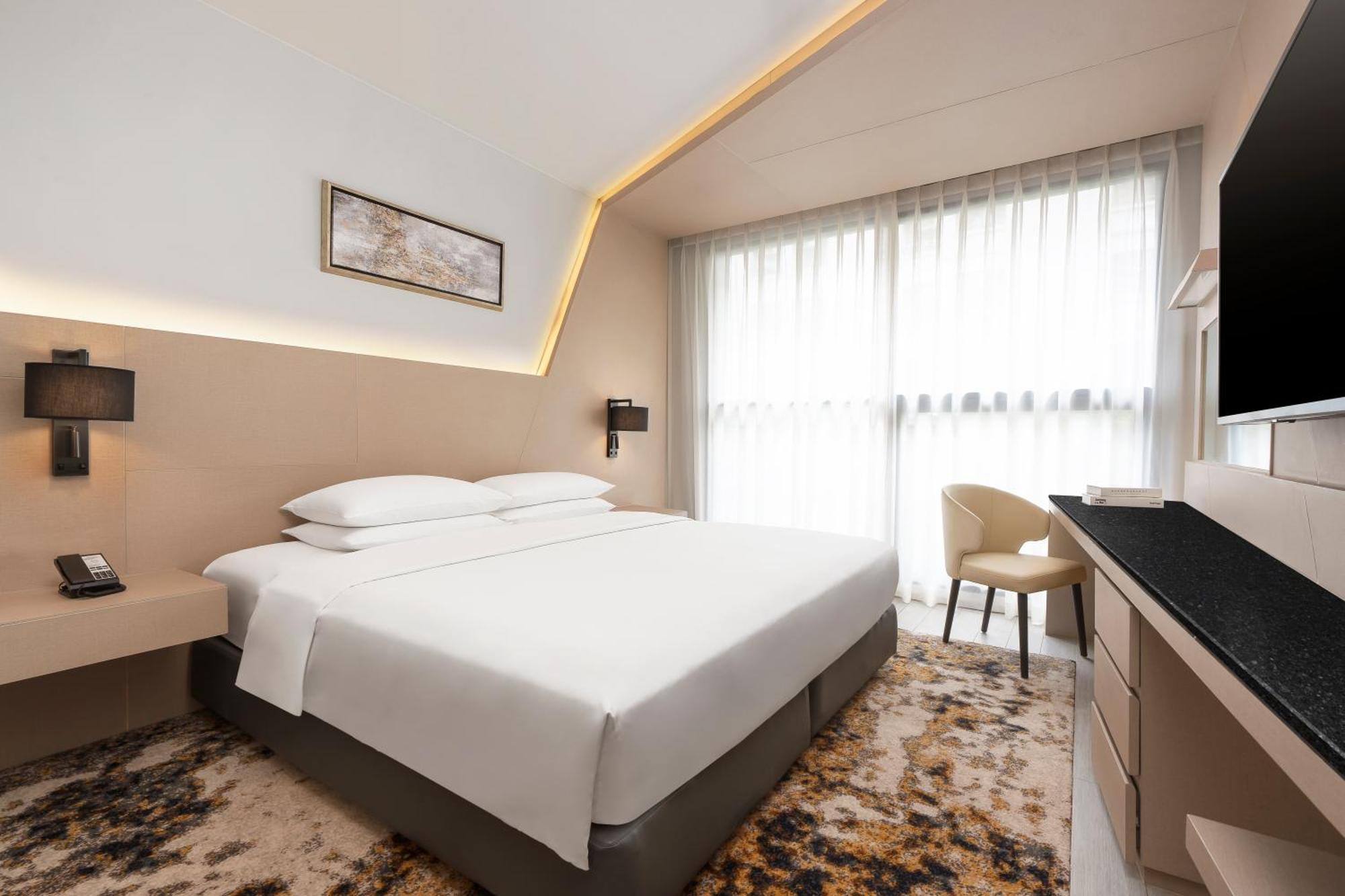 Hyatt Place Sukhumvit 1 Khách sạn 4*