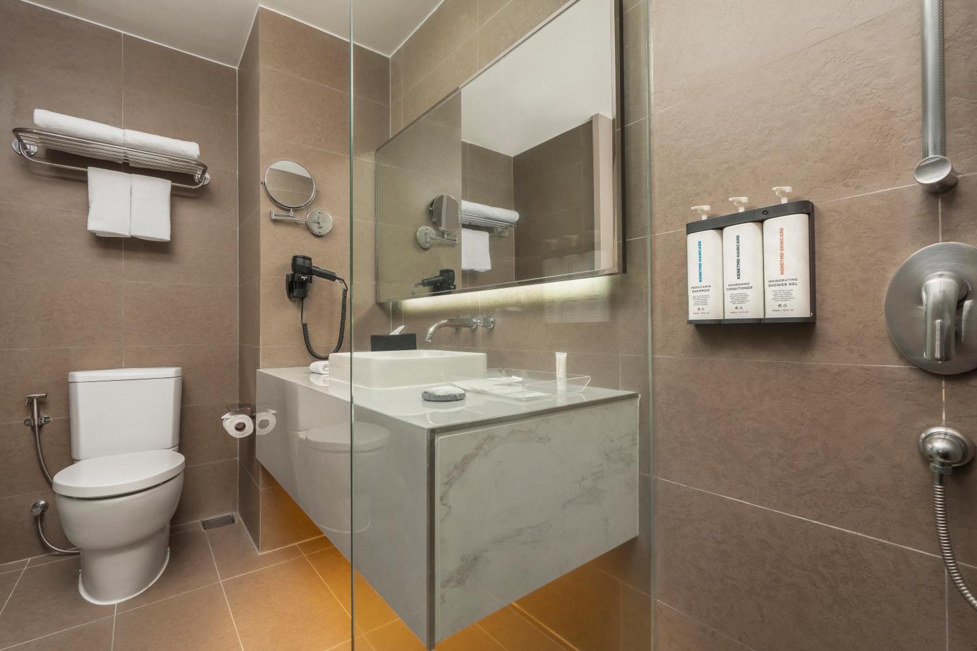 Khách sạn Hyatt Place Sukhumvit 1 4*