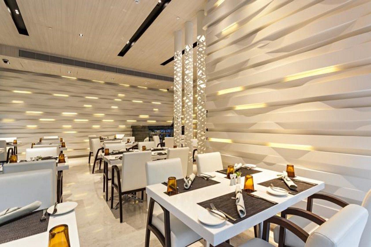 Western Premier Sukhumvit